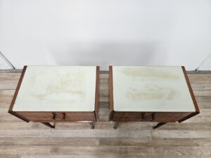 Comodini-Mid-Century-anni-60-Comodini-in-noce-Comodini-vintage-con-vetro-407208843920-5 Comodini-Mid-Century-anni-60-Comodini-in-noce-Comodini-vintage-con-vetro-407208843920-5