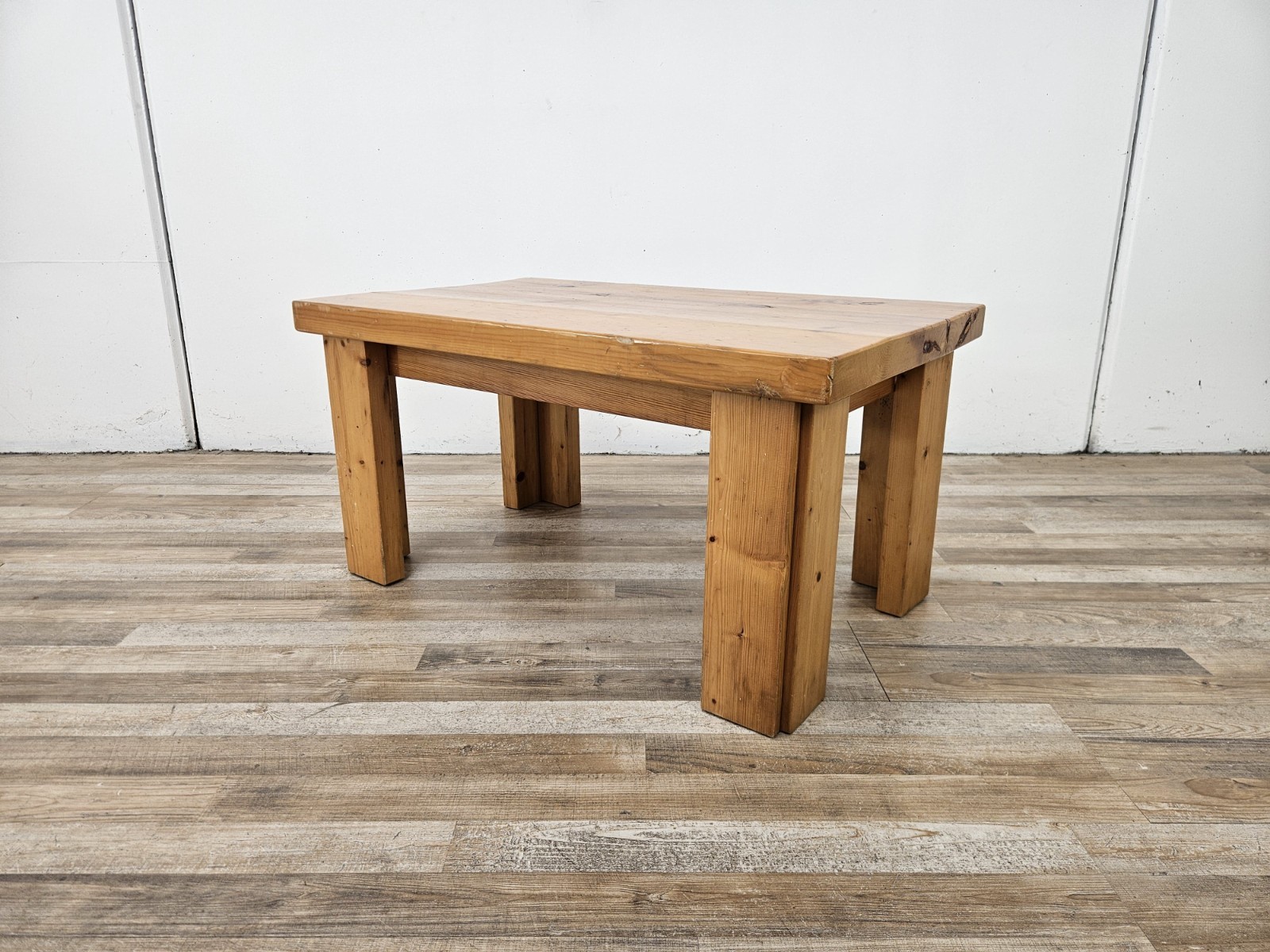 Tavolino-vintage-in-legno-massello-Tavolino-anni-80-in-pino-Tavolino-1980-407328675952-4 Tavolino-vintage-in-legno-massello-Tavolino-anni-80-in-pino-Tavolino-1980-407328675952-4