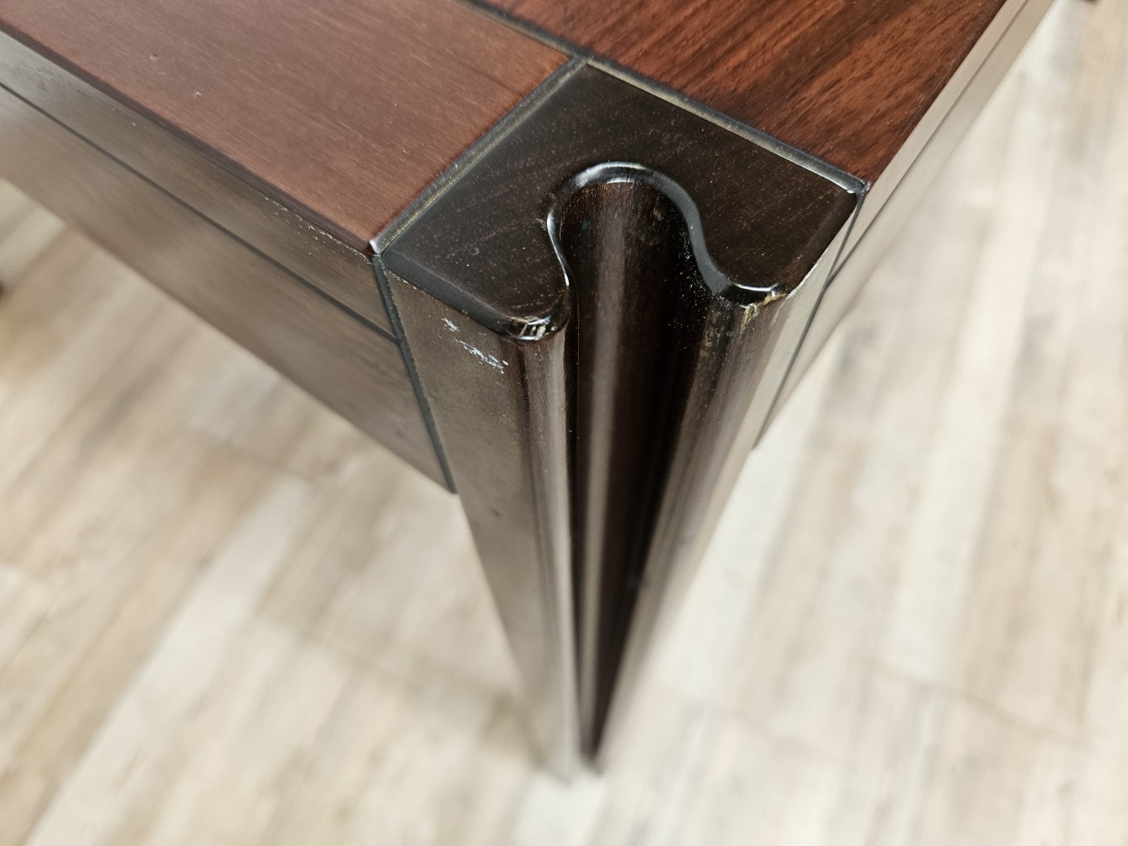 Tavolo-4D-di-Angelo-Mangiarotti-per-Molteni-Tavolo-allungabile-anni-70-1970-407260991782-11 Tavolo-4D-di-Angelo-Mangiarotti-per-Molteni-Tavolo-allungabile-anni-70-1970-407260991782-11
