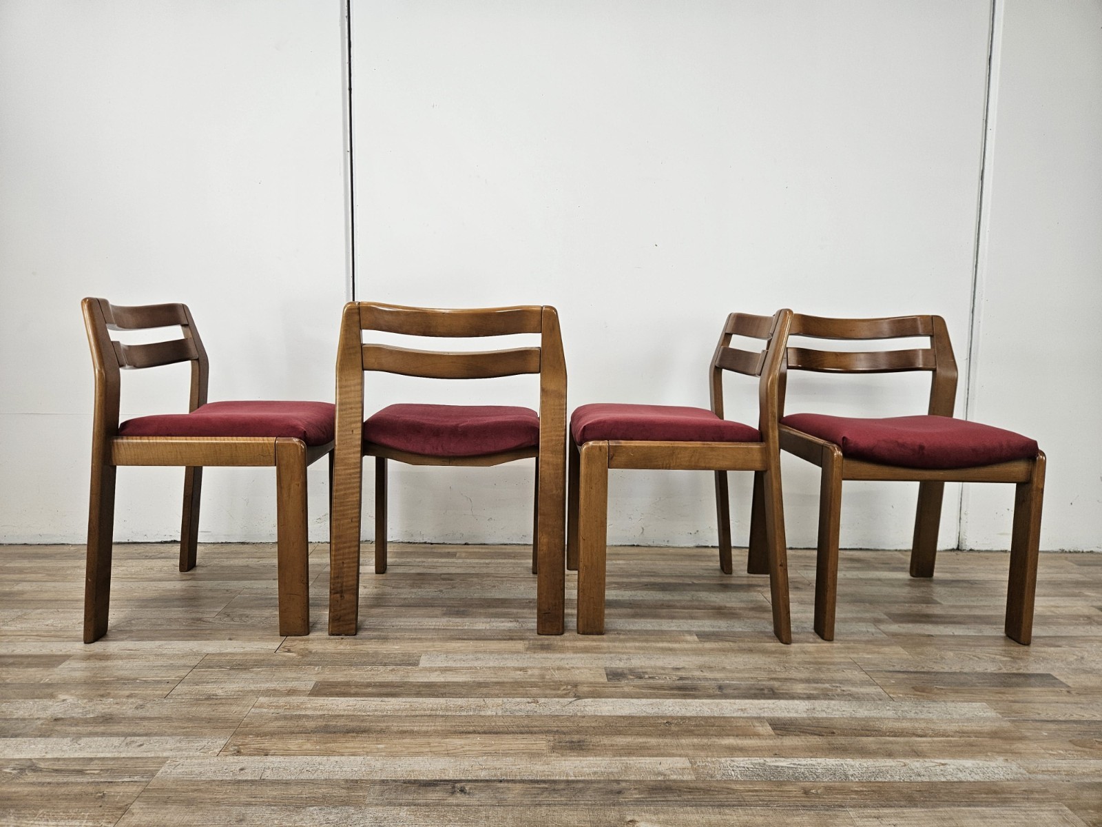 Sedie-anni-70-Mid-Century-Sedie-in-noce-per-sala-da-pranzo-Sedie-vintage-407327106053-2