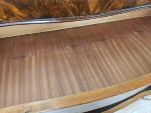 Como-Chippendale-anni-40-Como-in-radica-di-noce-Cassettone-vintage-1940-407134473174-15 Como-Chippendale-anni-40-Como-in-radica-di-noce-Cassettone-vintage-1940-407134473174-15