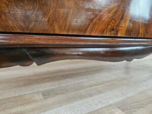 Como-Chippendale-anni-40-Como-in-radica-di-noce-Cassettone-vintage-1940-407134473174-20 Como-Chippendale-anni-40-Como-in-radica-di-noce-Cassettone-vintage-1940-407134473174-20
