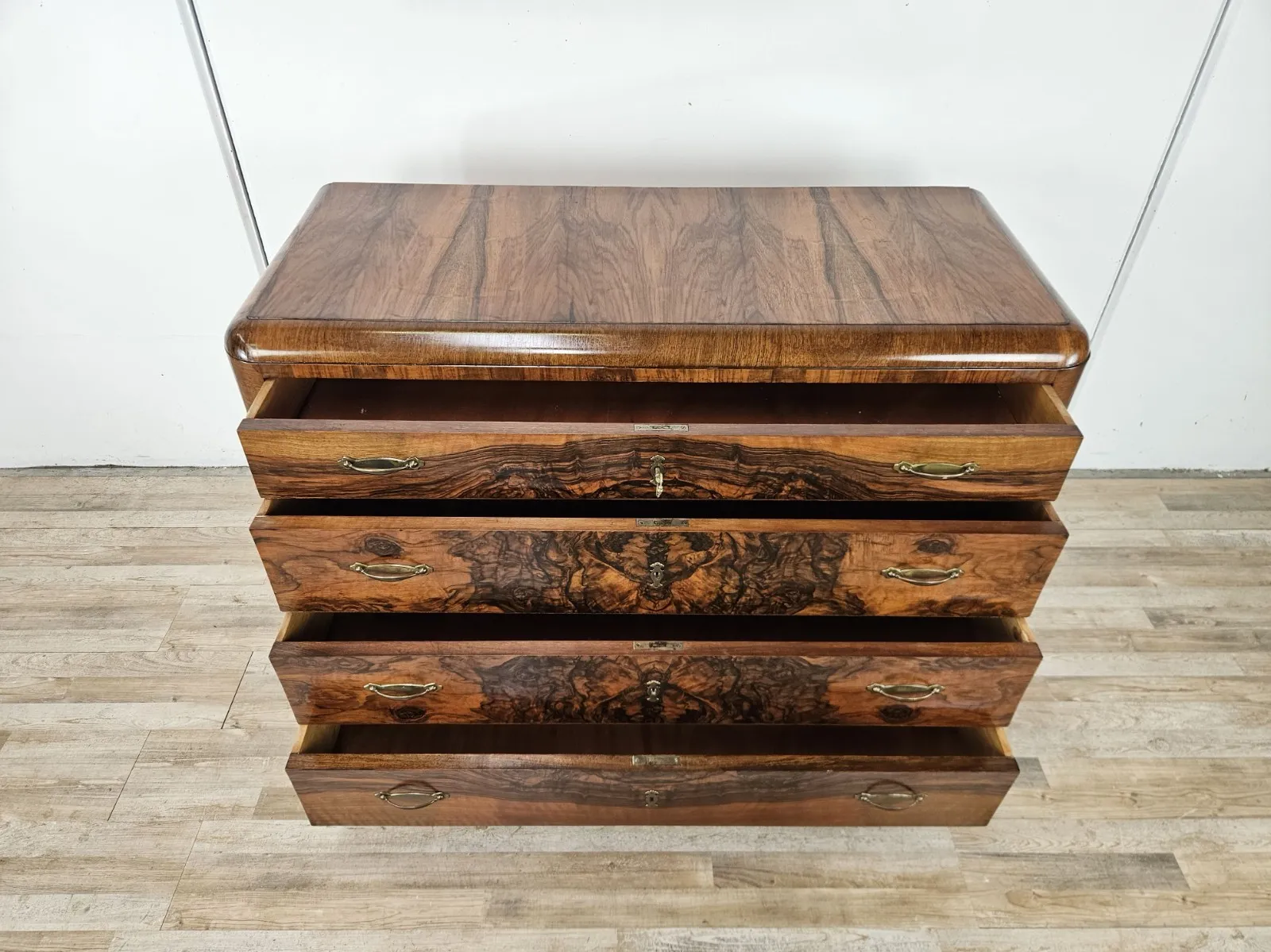 Como-in-noce-anni-40-Como-Art-Deco-Cassettiera-in-radica-407310947674-13 Como-in-noce-anni-40-Como-Art-Deco-Cassettiera-in-radica-407310947674-13