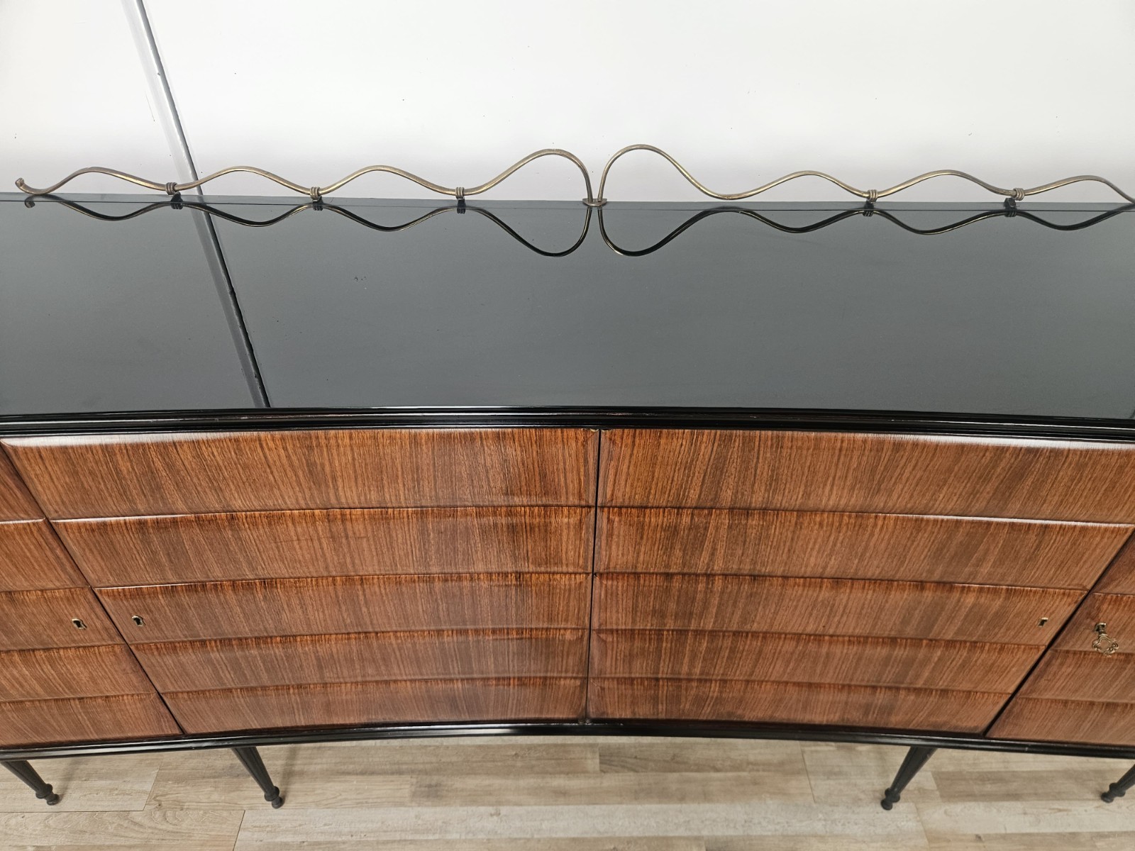 Credenza-di-Vittorio-Dassi-anni-50-Sideboard-in-palissandro-Credenza-1950-407134554545-3 Credenza-di-Vittorio-Dassi-anni-50-Sideboard-in-palissandro-Credenza-1950-407134554545-3