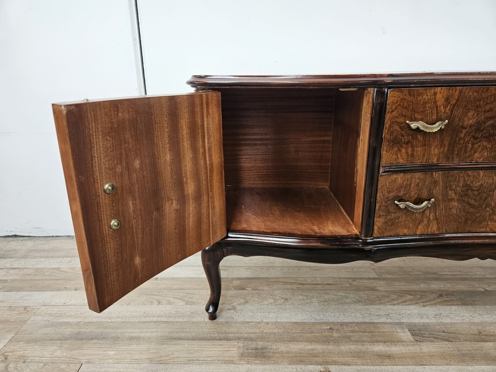 Toelette-anni-40-in-noce-Mobile-ingresso-in-radica-Toelette-Chippendale-407261371485-12 Toelette-anni-40-in-noce-Mobile-ingresso-in-radica-Toelette-Chippendale-407261371485-12