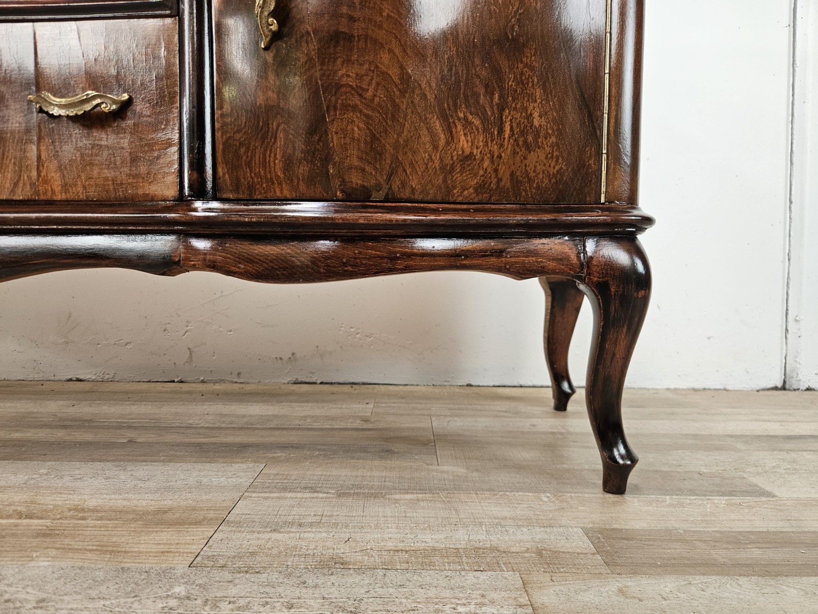 Toelette-anni-40-in-noce-Mobile-ingresso-in-radica-Toelette-Chippendale-407261371485-17 Toelette-anni-40-in-noce-Mobile-ingresso-in-radica-Toelette-Chippendale-407261371485-17