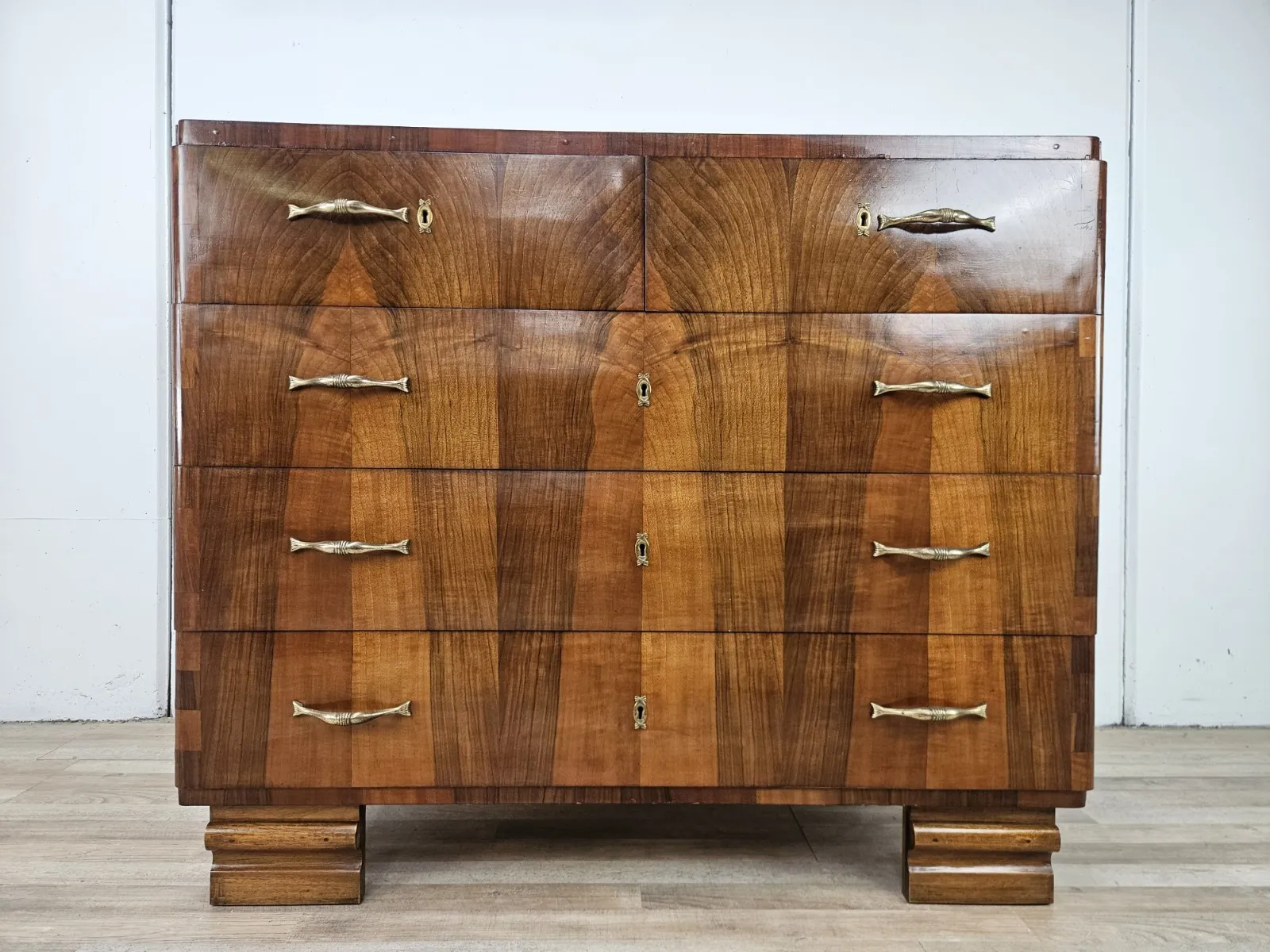 Como-Art-Deco-in-noce-Como-anni-40-Cassettiera-in-radica-1940-407278150996-11