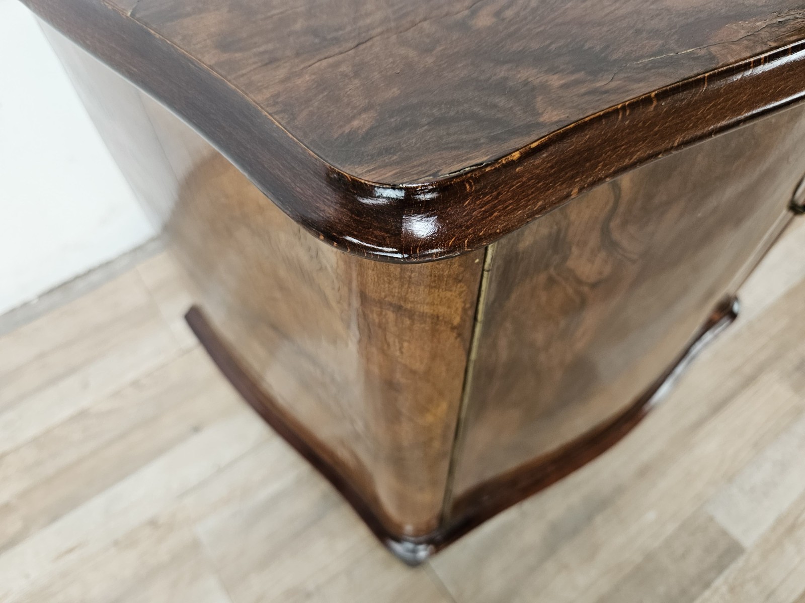 Comodini-anni-40-in-noce-Comodini-Chippendale-Comodini-antichi-1940-407134476297-10 Comodini-anni-40-in-noce-Comodini-Chippendale-Comodini-antichi-1940-407134476297-10