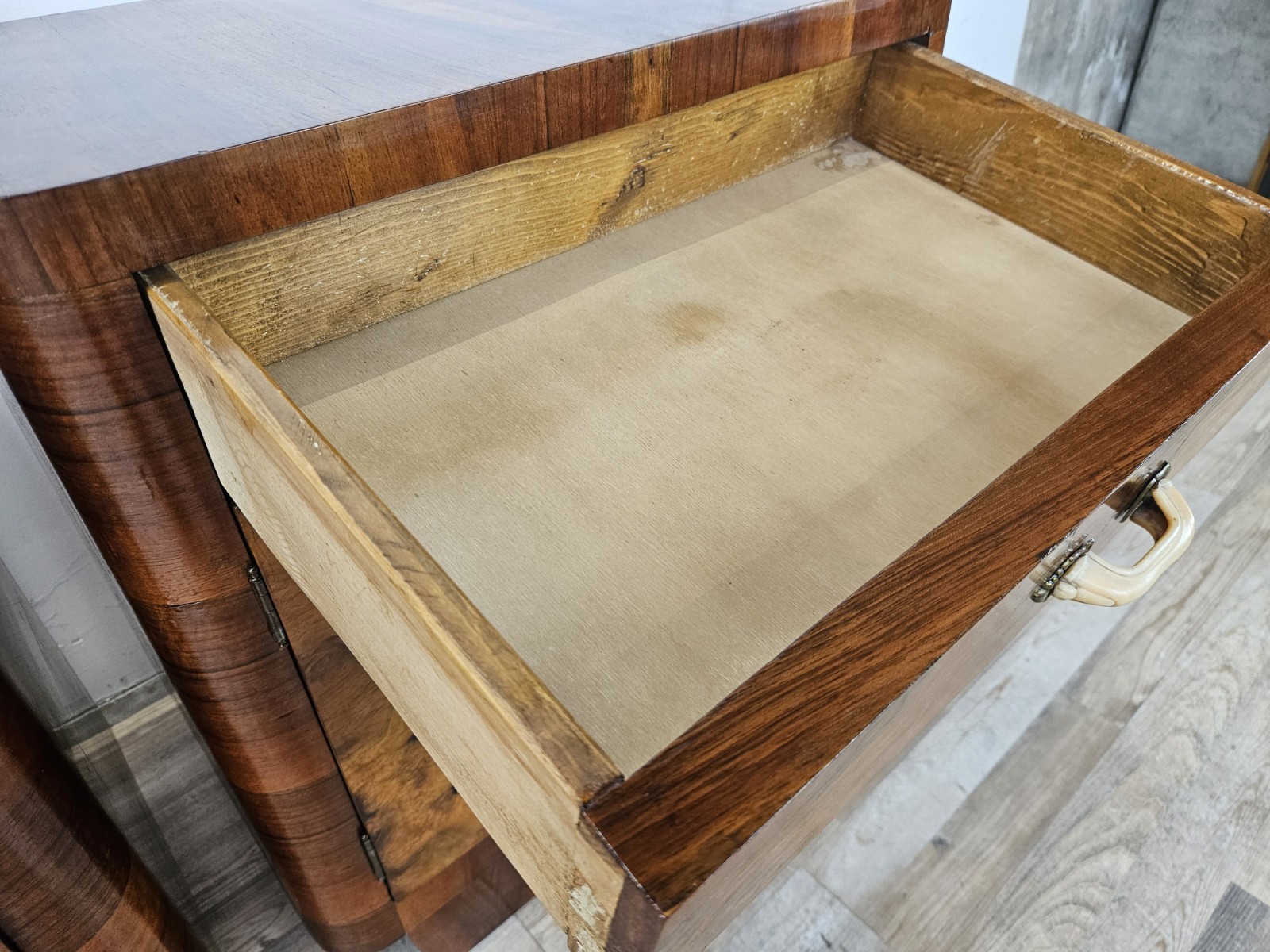 Comodini-in-radica-Art-Deco-Comodini-anni-40-Comodini-in-noce-e-bachelite-407327146587-12 Comodini-in-radica-Art-Deco-Comodini-anni-40-Comodini-in-noce-e-bachelite-407327146587-12