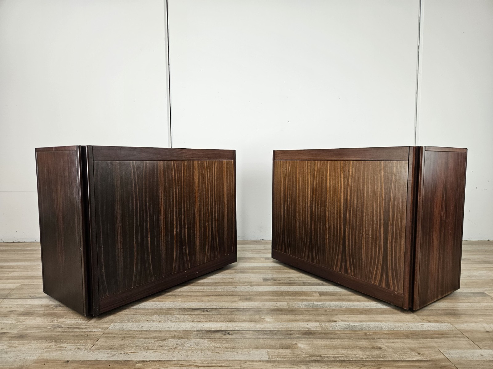 Mobili-di-Angelo-Mangiarotti-per-Molteni-Mobili-modulari-anni-70-407261053947-3 Mobili-di-Angelo-Mangiarotti-per-Molteni-Mobili-modulari-anni-70-407261053947-3