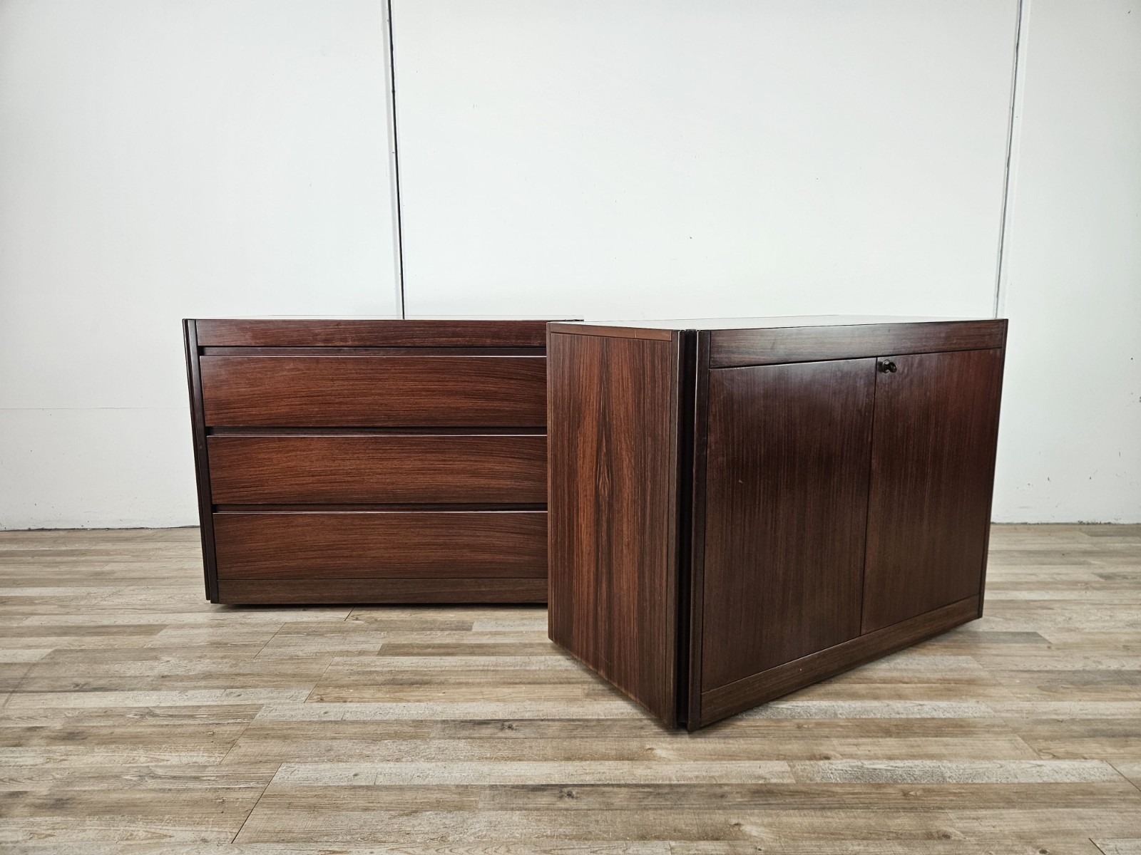 Mobili-di-Angelo-Mangiarotti-per-Molteni-Mobili-modulari-anni-70-407261053947-4 Mobili-di-Angelo-Mangiarotti-per-Molteni-Mobili-modulari-anni-70-407261053947-4