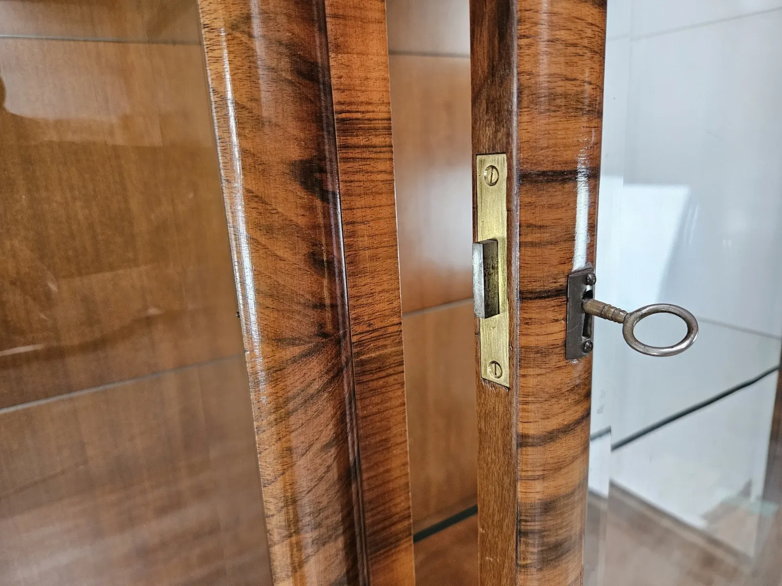 Vetrina-francese-in-noce-Vetrina-Art-Deco-Vetrina-anni-40-in-radica-407310972547-10 Vetrina-francese-in-noce-Vetrina-Art-Deco-Vetrina-anni-40-in-radica-407310972547-10