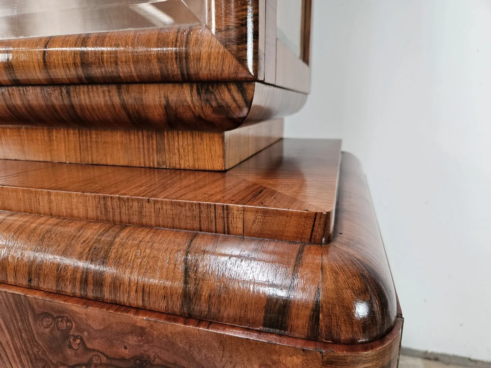 Vetrina-francese-in-noce-Vetrina-Art-Deco-Vetrina-anni-40-in-radica-407310972547-18 Vetrina-francese-in-noce-Vetrina-Art-Deco-Vetrina-anni-40-in-radica-407310972547-18