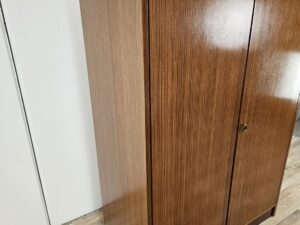 Armadio-anni-60-due-ante-Armadietto-vintage-Armadio-impiallacciato-vintage-407208866469-3 Armadio-anni-60-due-ante-Armadietto-vintage-Armadio-impiallacciato-vintage-407208866469-3