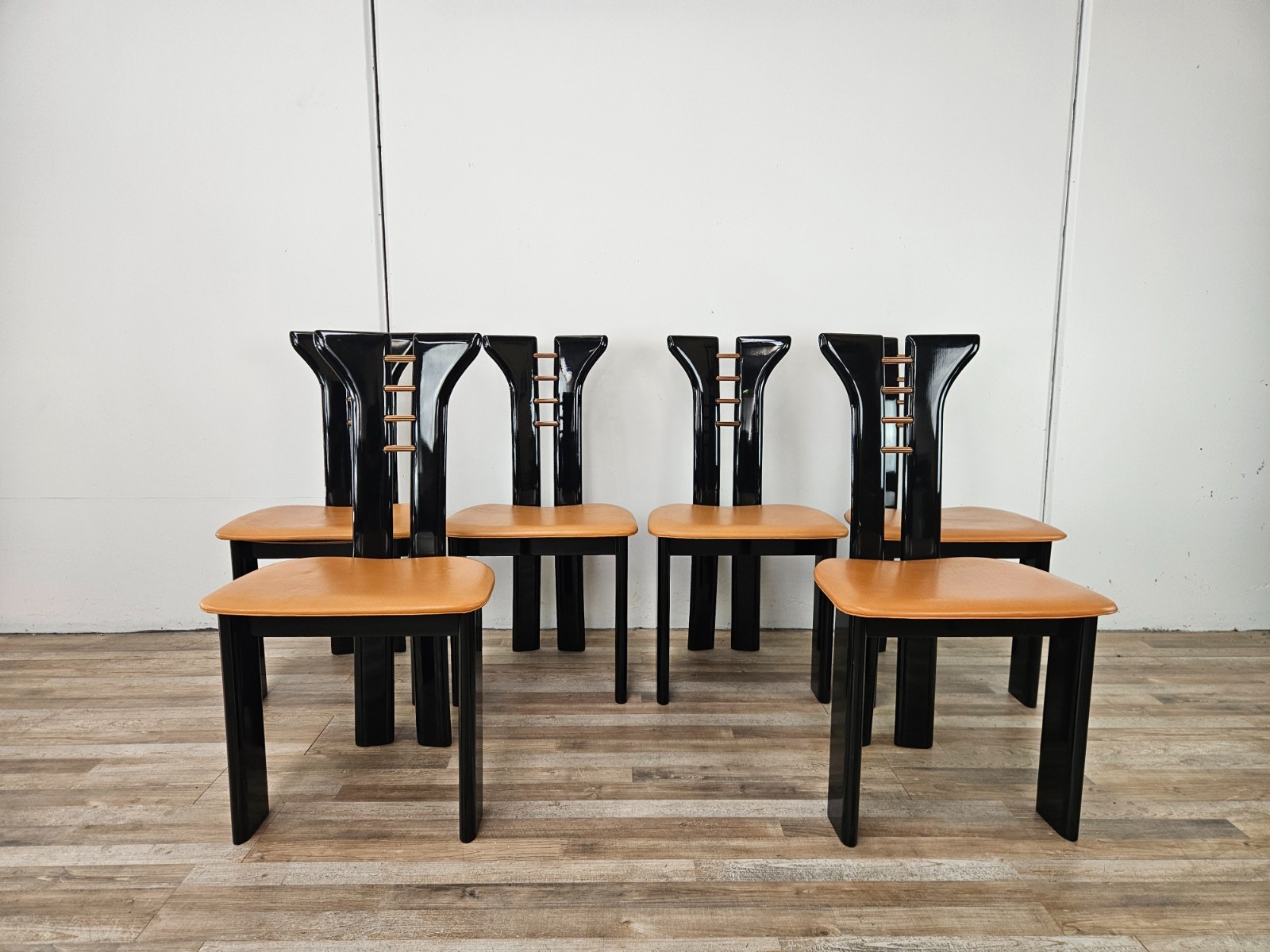 Sedie-anni-70-di-Pierre-Cardin-Sedie-in-legno-laccato-Sedie-modernariato-407281186769-4 Sedie-anni-70-di-Pierre-Cardin-Sedie-in-legno-laccato-Sedie-modernariato-407281186769-4