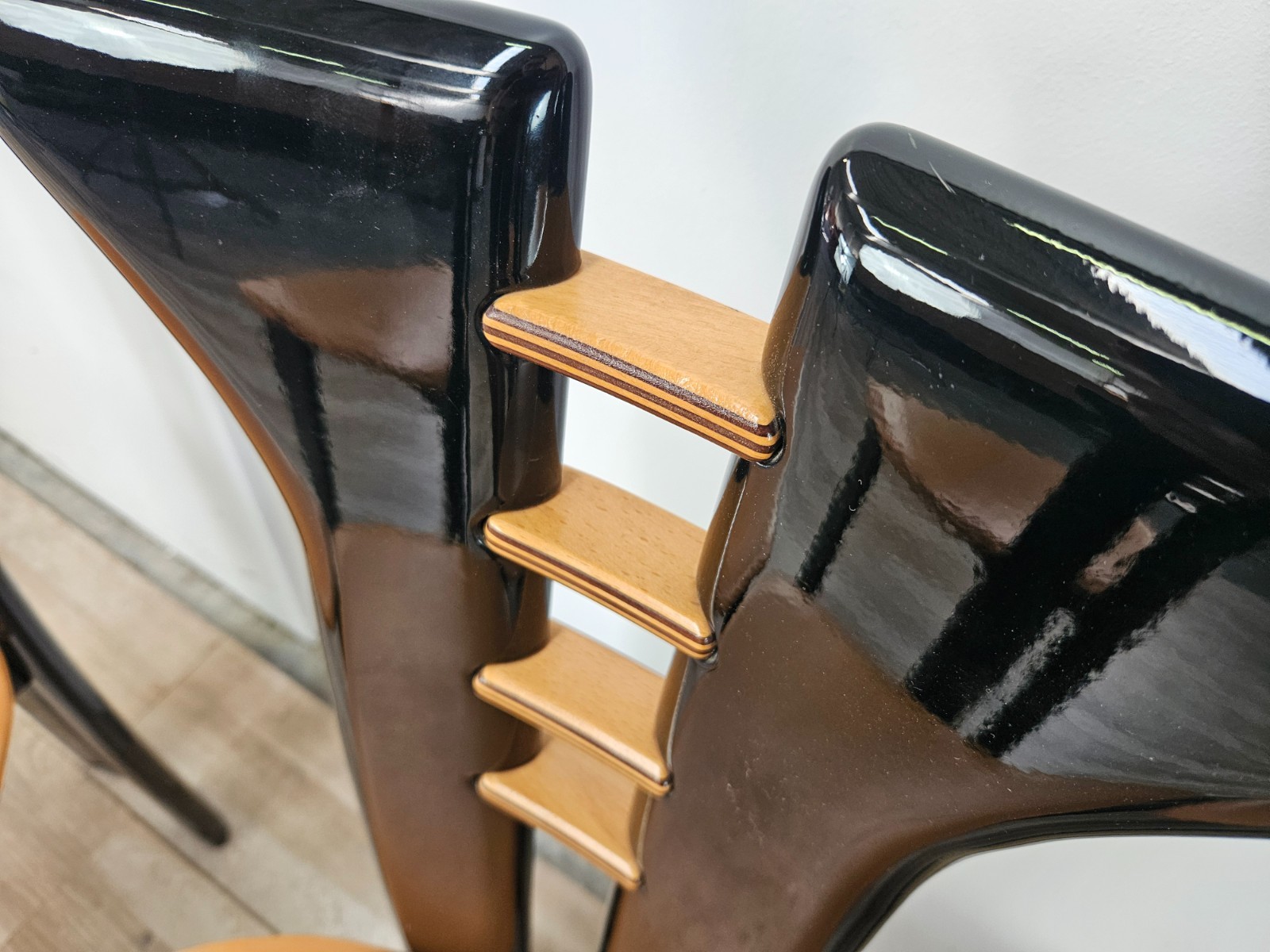 Sedie-anni-70-di-Pierre-Cardin-Sedie-in-legno-laccato-Sedie-modernariato-407281186769-6 Sedie-anni-70-di-Pierre-Cardin-Sedie-in-legno-laccato-Sedie-modernariato-407281186769-6